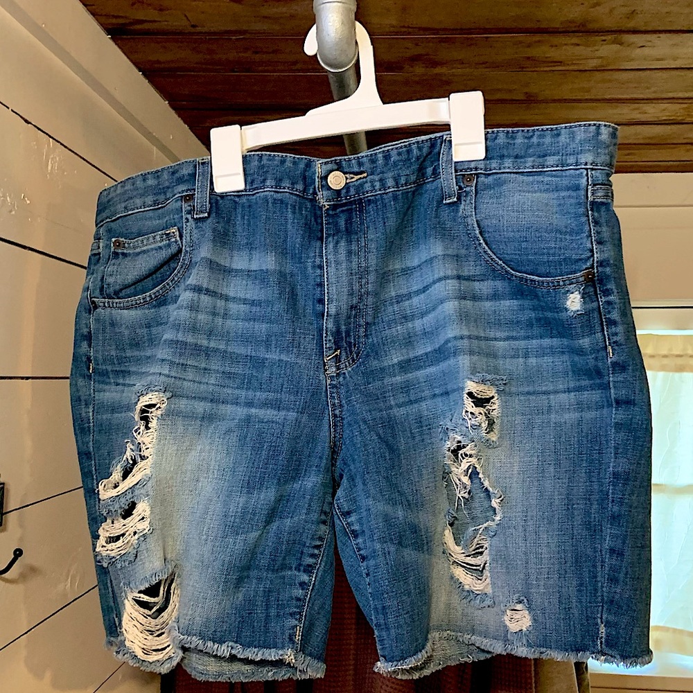 Boyfriend Shorts- MOSSIMO